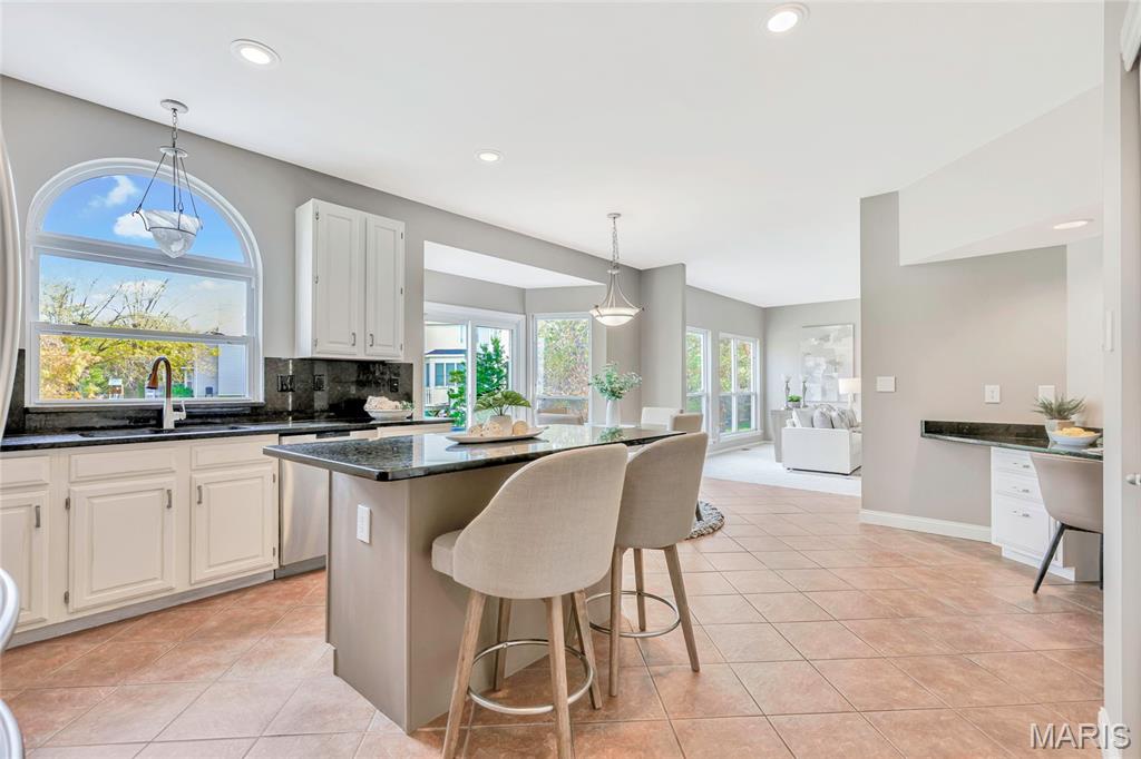 16804 Lansbrooke Court Property Photo 7