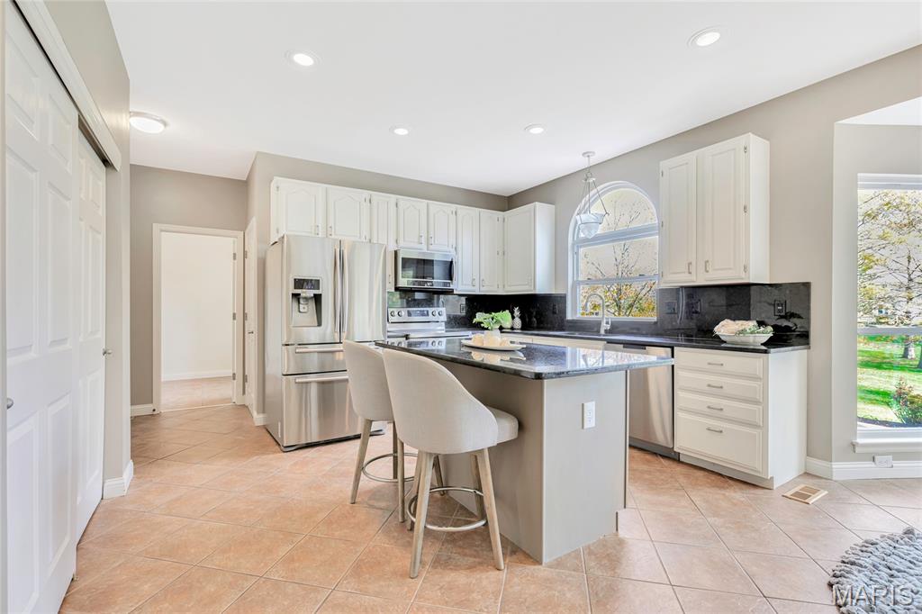 16804 Lansbrooke Court Property Photo 8