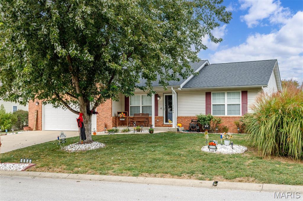 1446 Willoughby Drive Property Photo 1