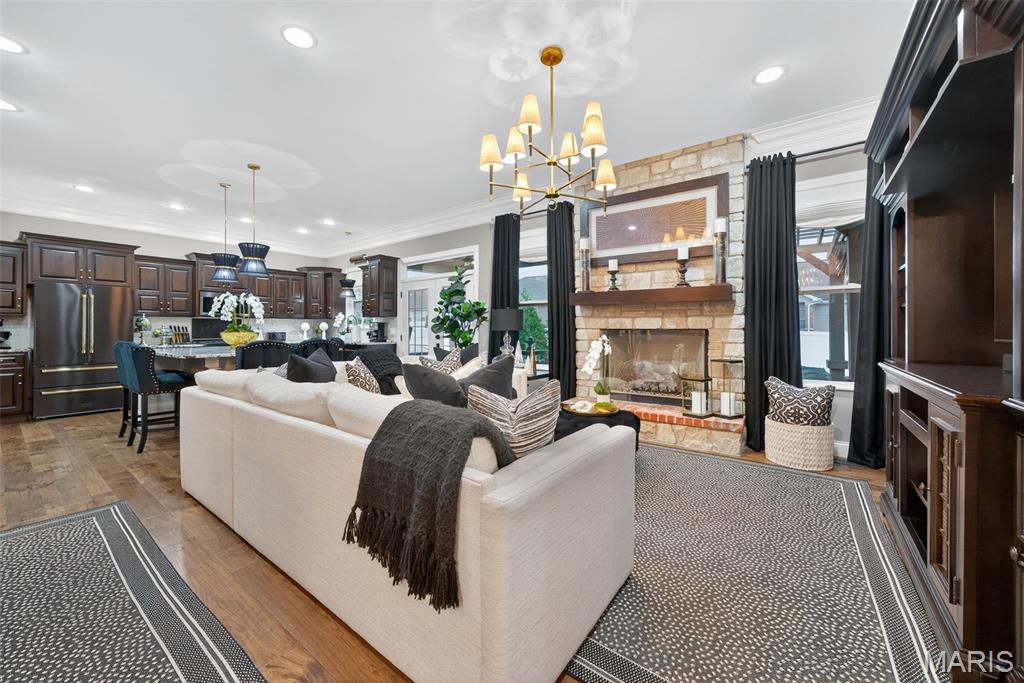 739 Chancellorsville Drive Property Photo 10