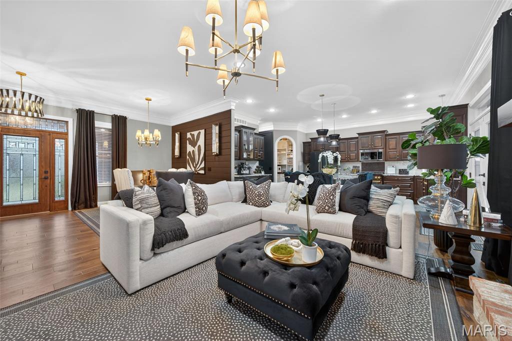 739 Chancellorsville Drive Property Photo 12