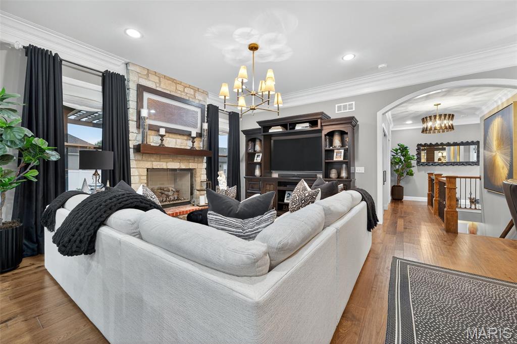 739 Chancellorsville Drive Property Photo 14