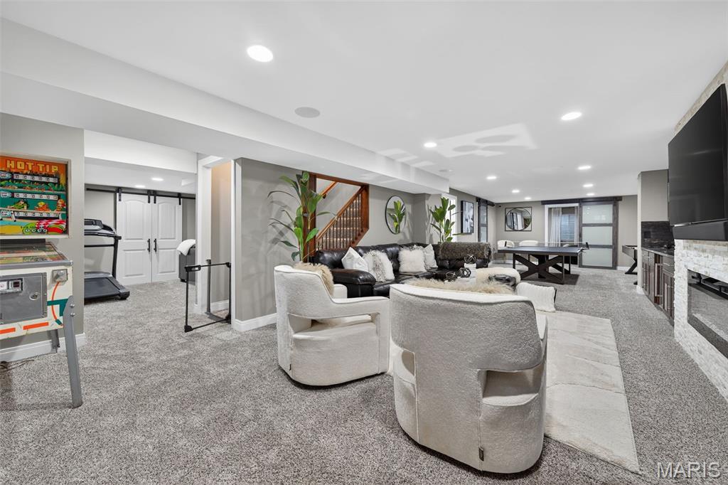 739 Chancellorsville Drive Property Photo 47