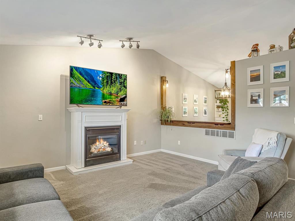 410 Beaird Street Property Photo 5