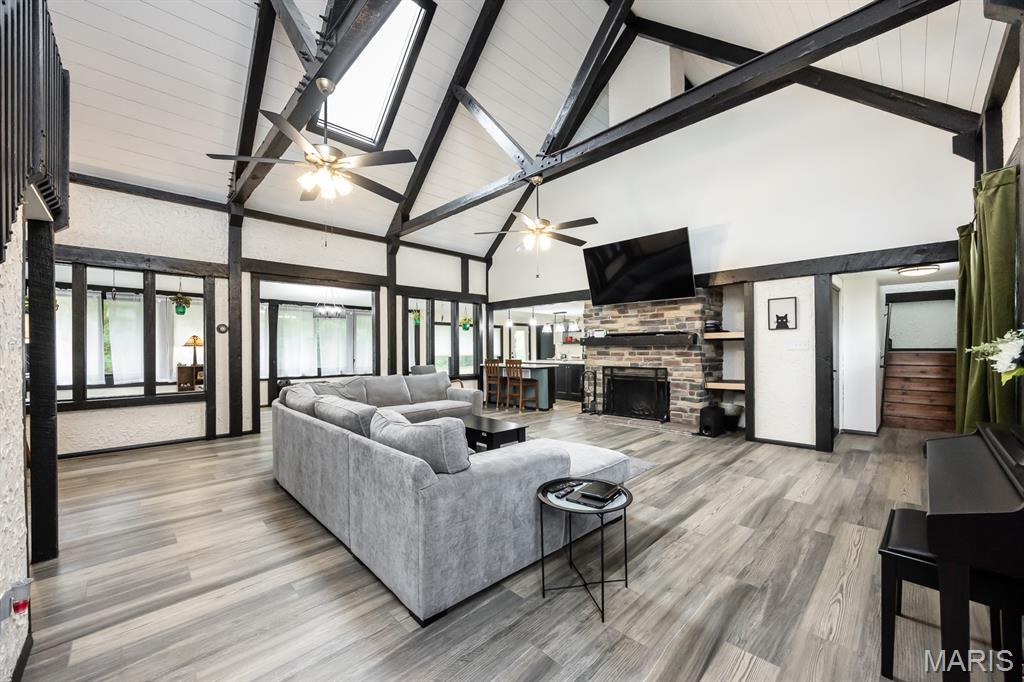 130 Covered Bridge Lane Property Photo 5