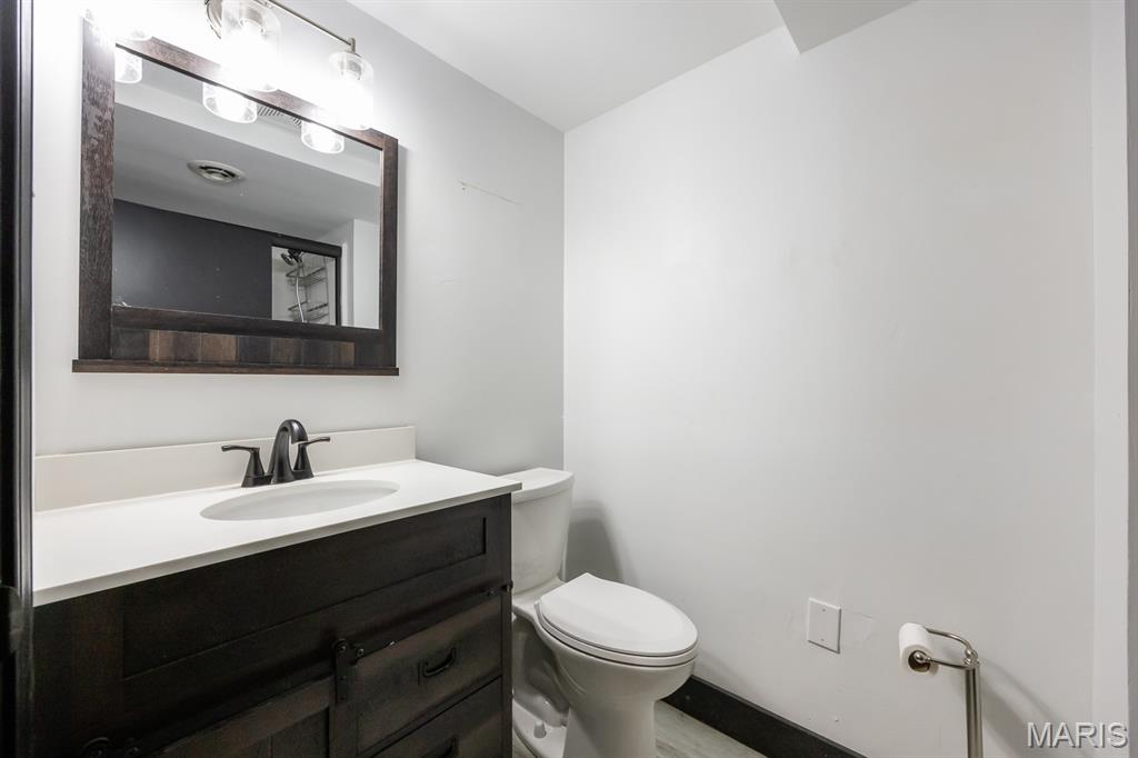 130 Covered Bridge Lane Property Photo 31