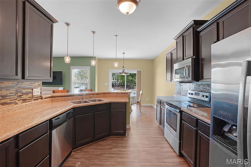 808 Railway Circle Property Photo 11