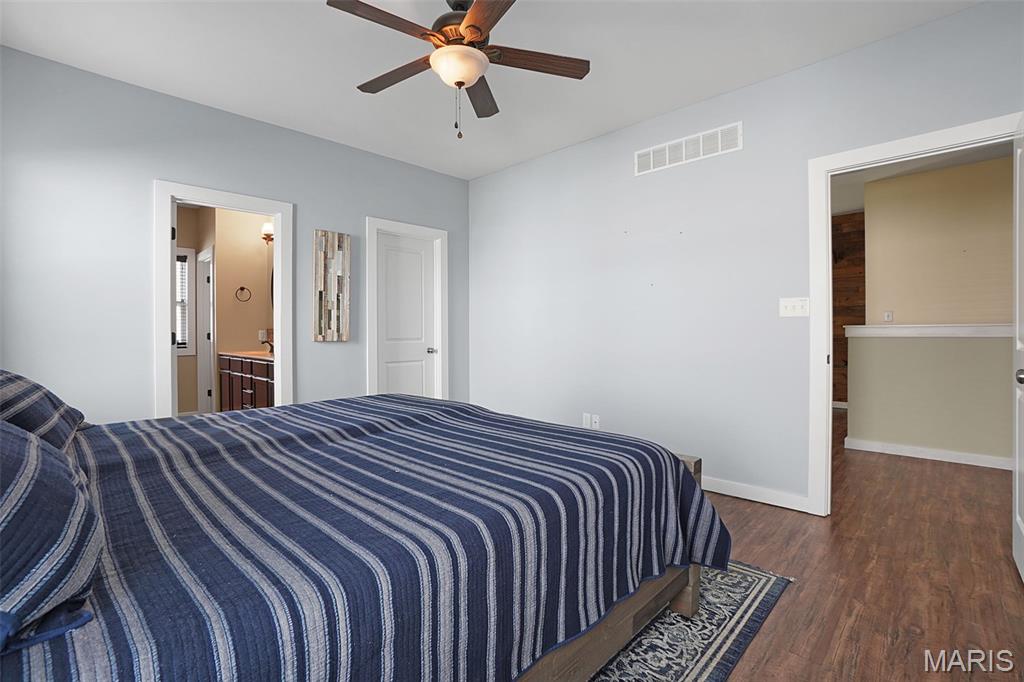 808 Railway Circle Property Photo 16