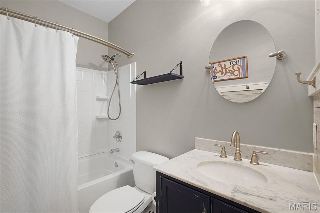 808 Railway Circle Property Photo 21