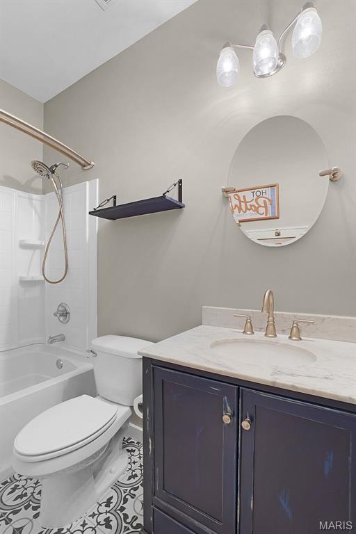 808 Railway Circle Property Photo 22