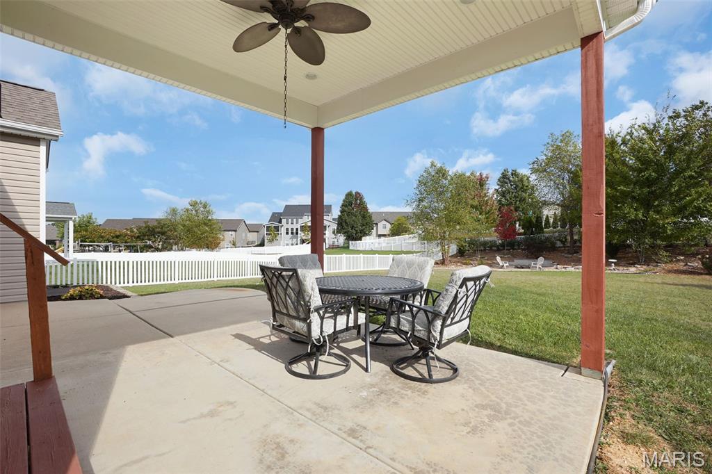 808 Railway Circle Property Photo 24