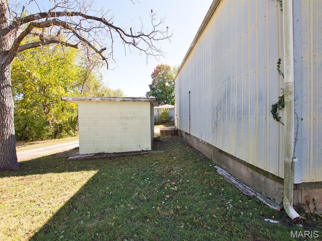 3728 Telegraph Road Property Photo 10