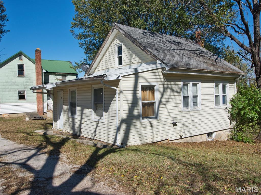 3728 Telegraph Road Property Photo 11