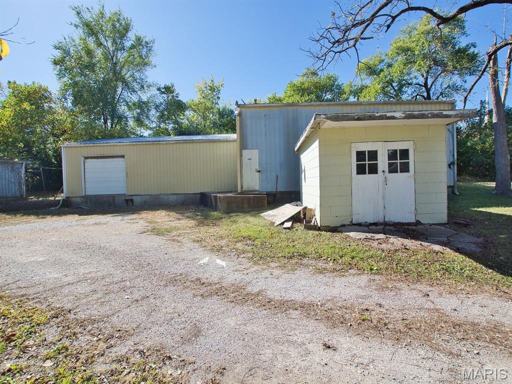 3728 Telegraph Road Property Photo 12