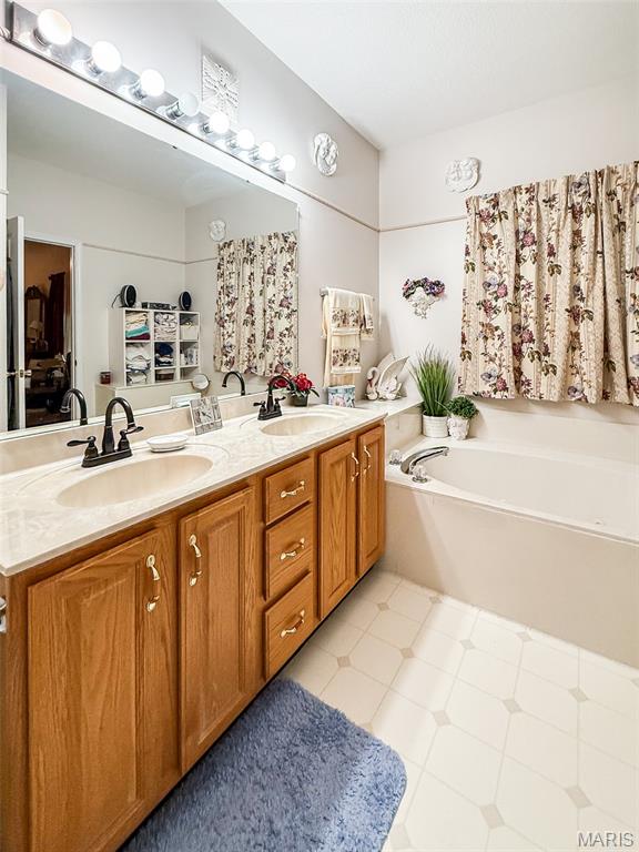 1026 Thornbury Place Property Photo 18