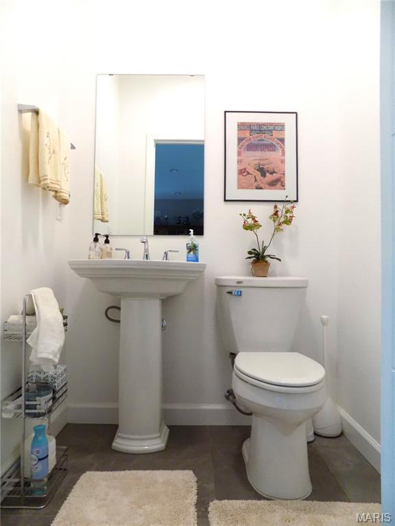 1011 Carriage Lane Property Photo 16