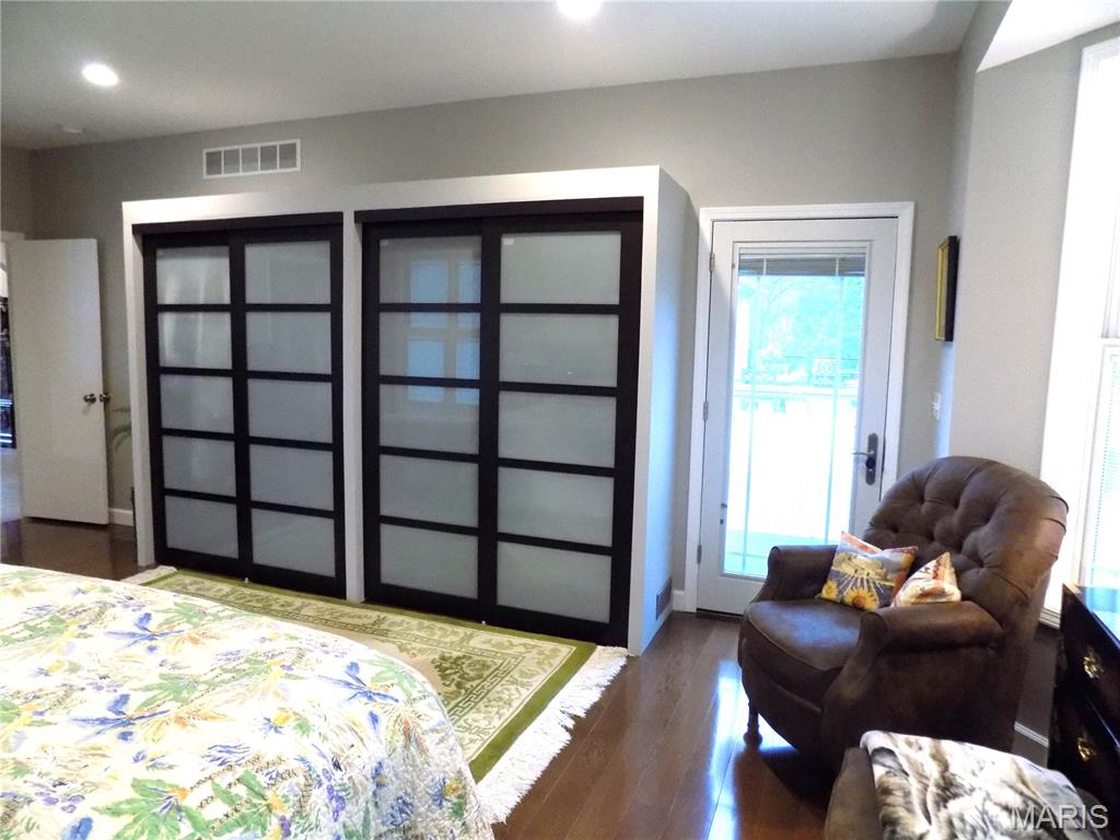 1011 Carriage Lane Property Photo 33