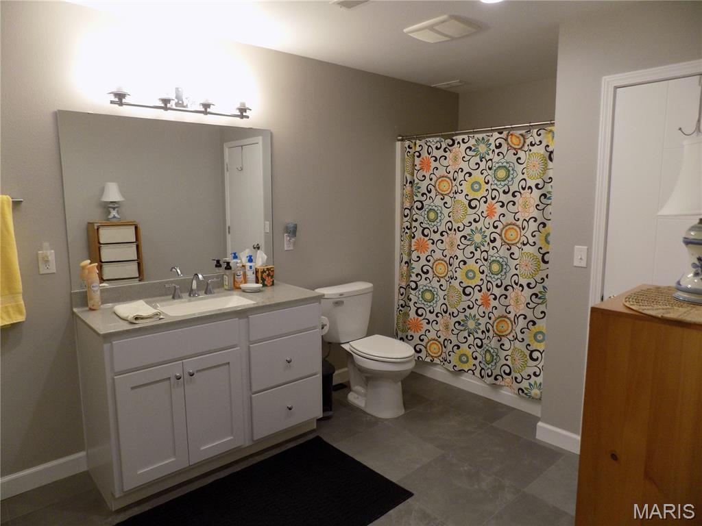 1011 Carriage Lane Property Photo 71