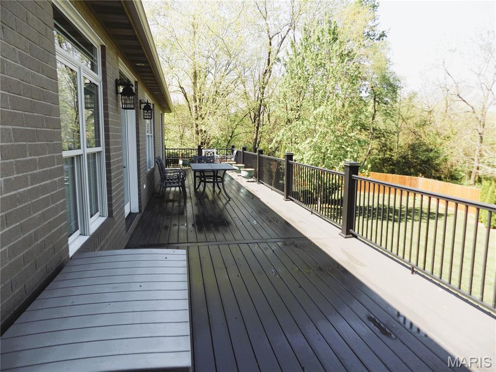 1011 Carriage Lane Property Photo 80