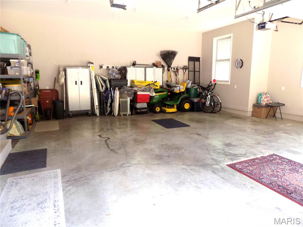 1011 Carriage Lane Property Photo 89