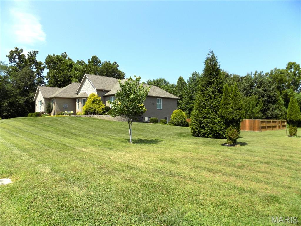 1011 Carriage Lane Property Photo 92
