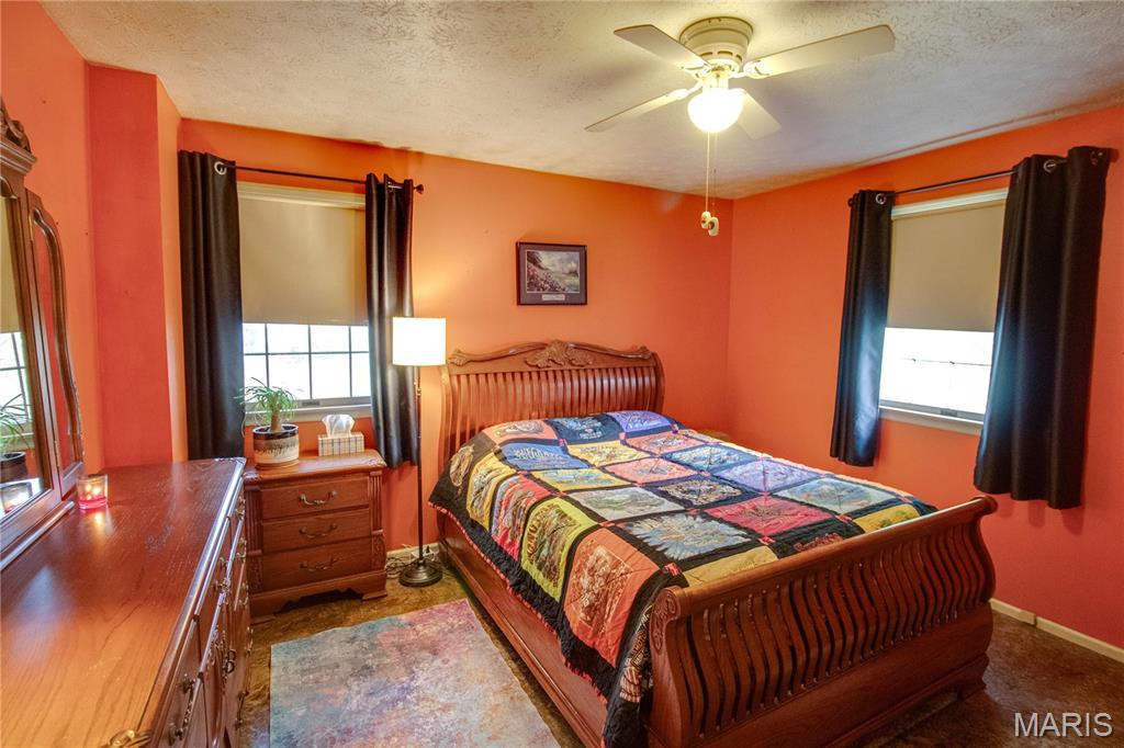 5328 Seminary Road Property Photo 20