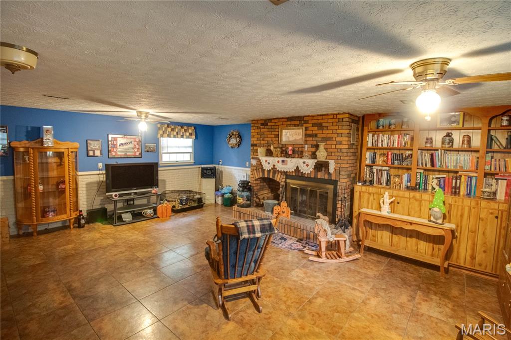 5328 Seminary Road Property Photo 28