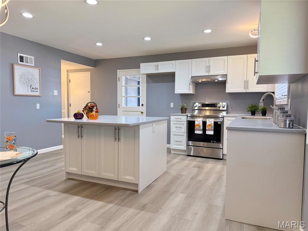 6126 Savio Drive Property Photo 6