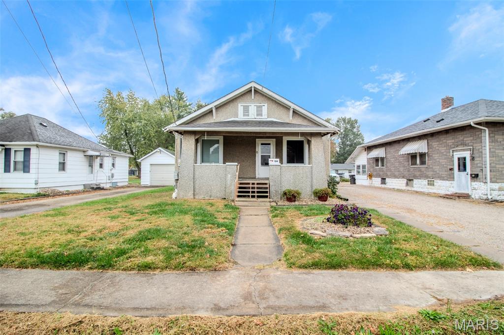 124 W Prairie Street Property Photo 1