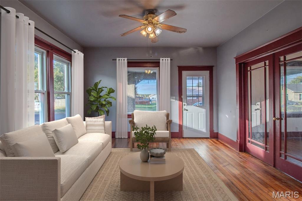 124 W Prairie Street Property Photo 7