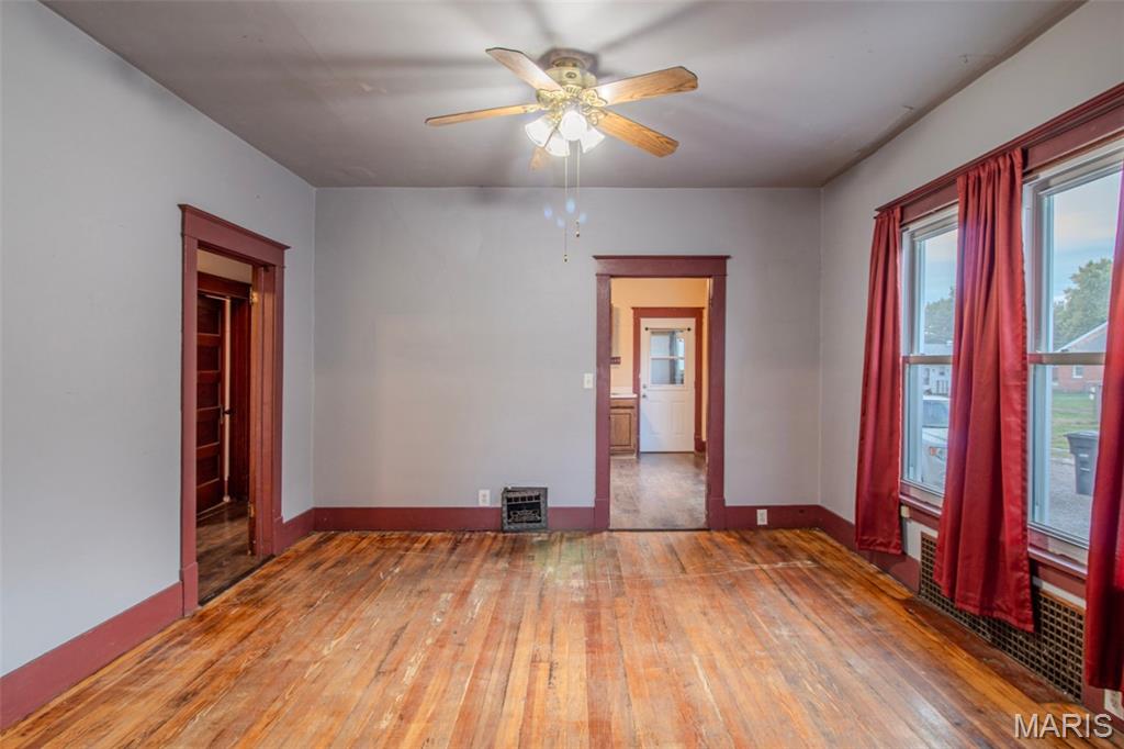 124 W Prairie Street Property Photo 12