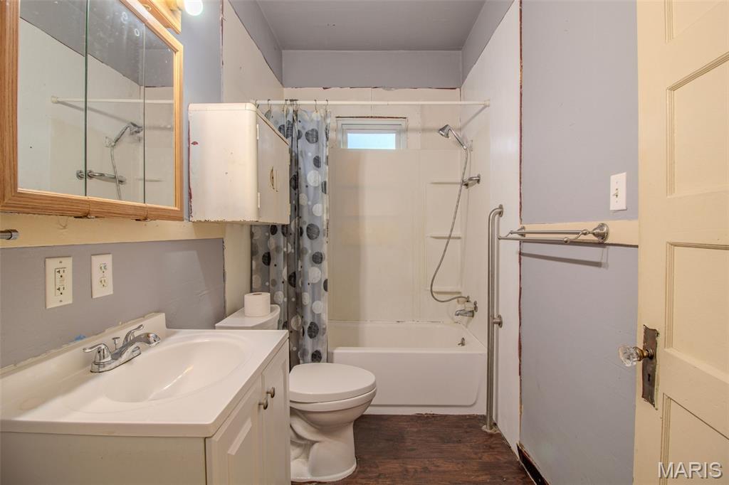 124 W Prairie Street Property Photo 29