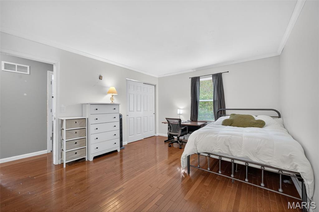 1605 Country Acres Drive Property Photo 3