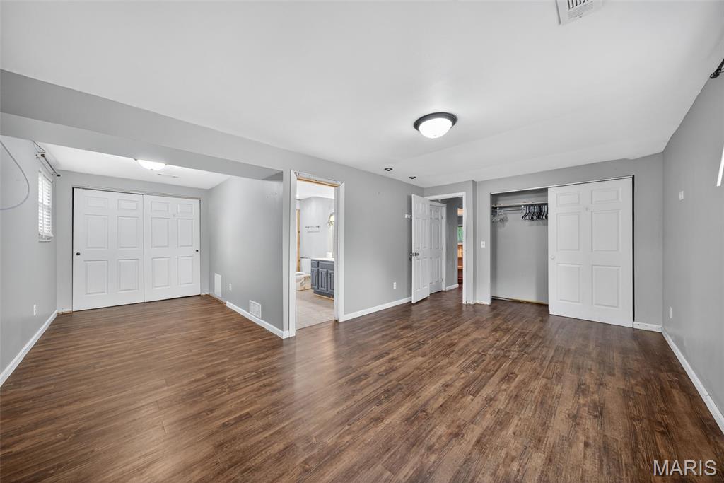 1605 Country Acres Drive Property Photo 4