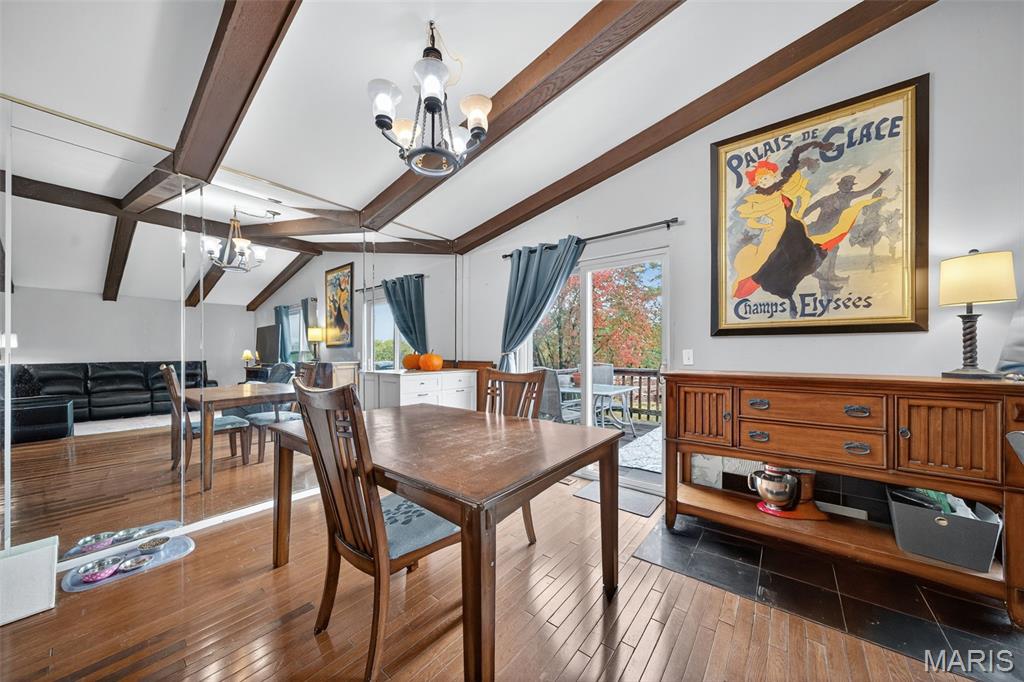 1605 Country Acres Drive Property Photo 17