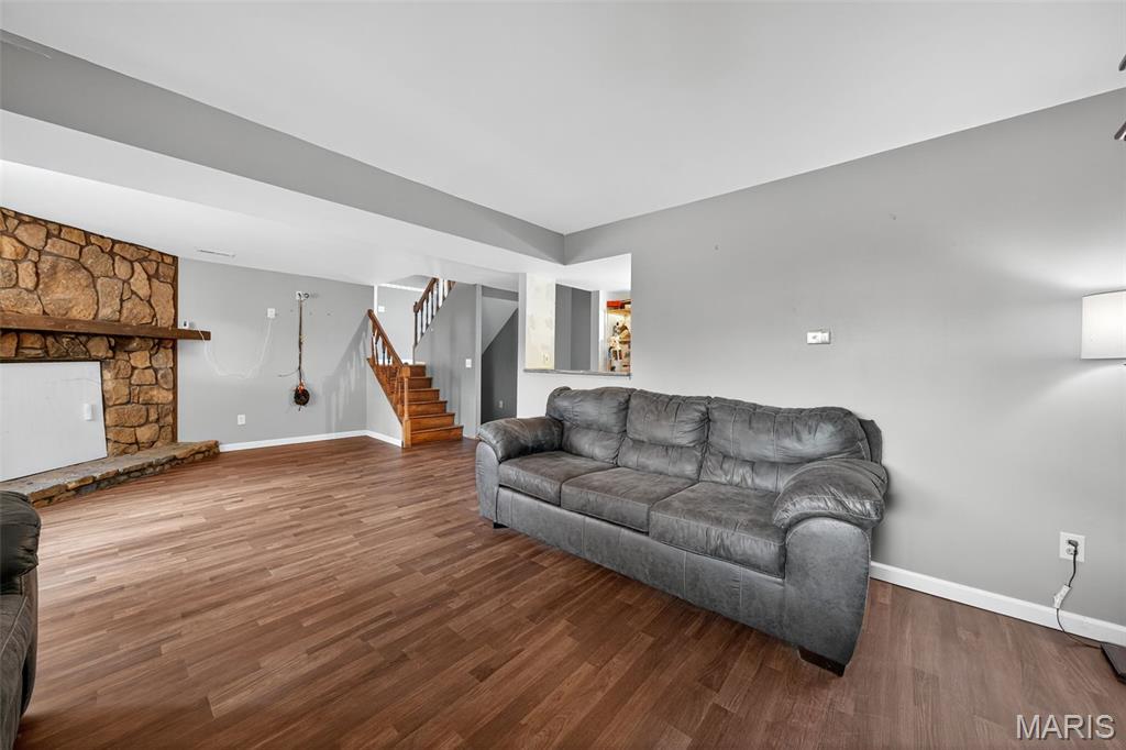 1605 Country Acres Drive Property Photo 35