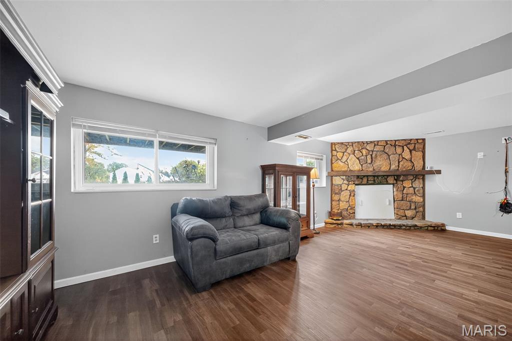 1605 Country Acres Drive Property Photo 36