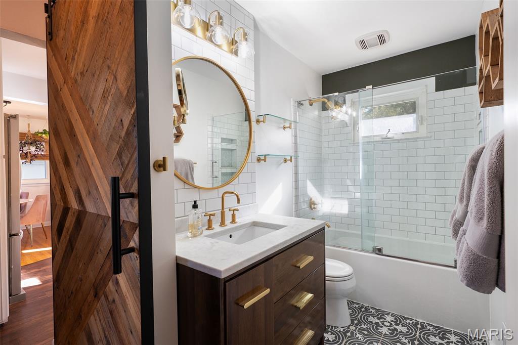 9740 Old Warson Road Property Photo 14