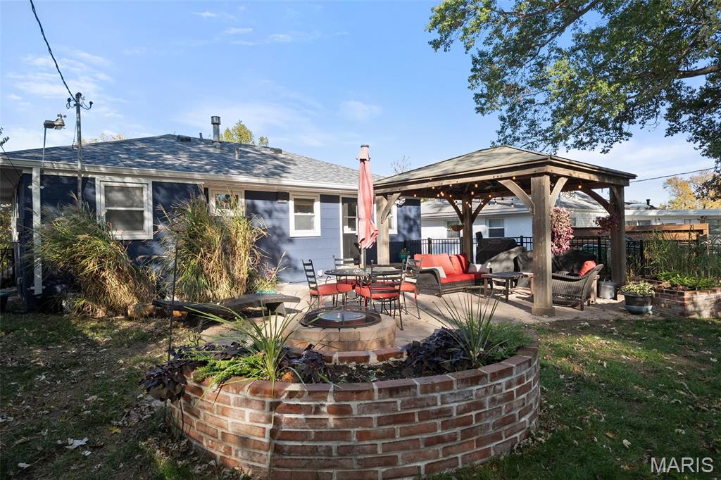 9740 Old Warson Road Property Photo 28