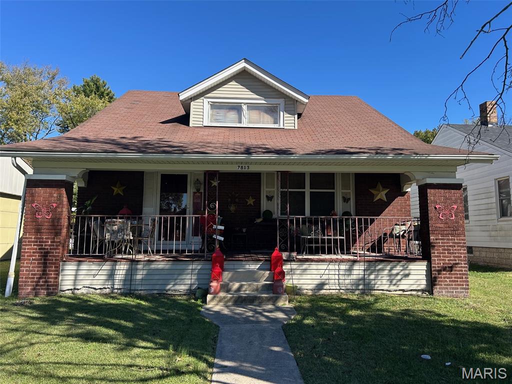 7813 W Main Street Property Photo 1