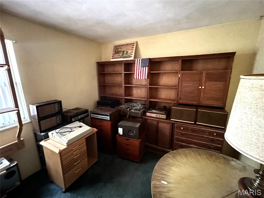 22 Fourscore Drive Property Photo 6