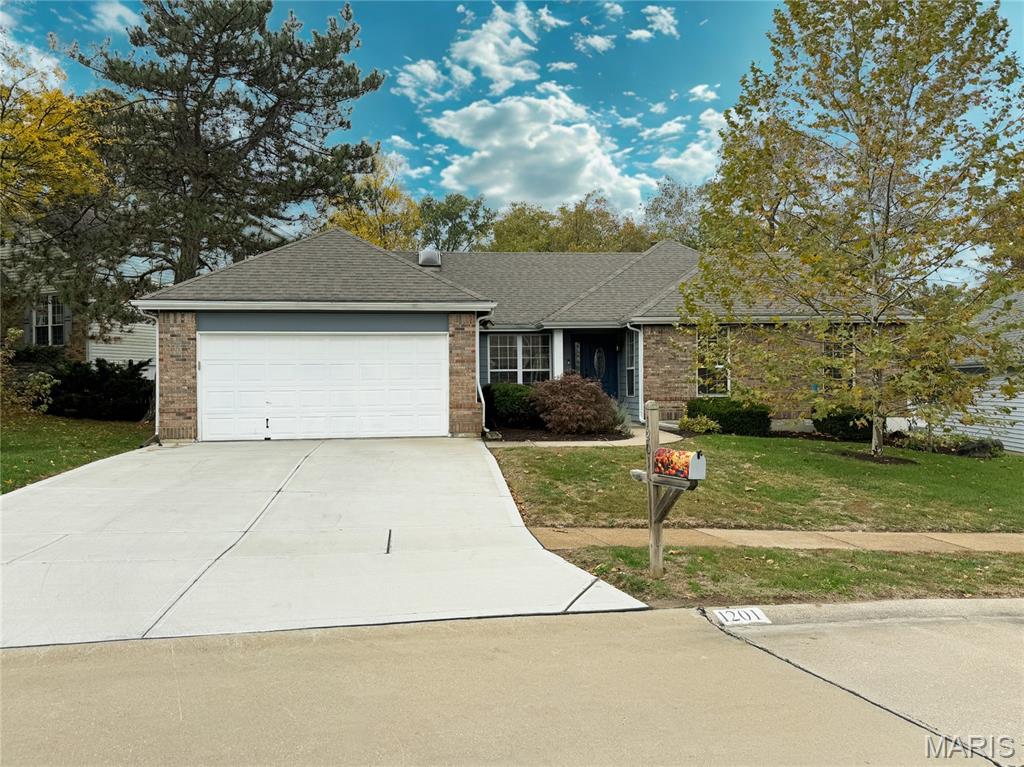 1201 Dunston Drive Property Photo 1