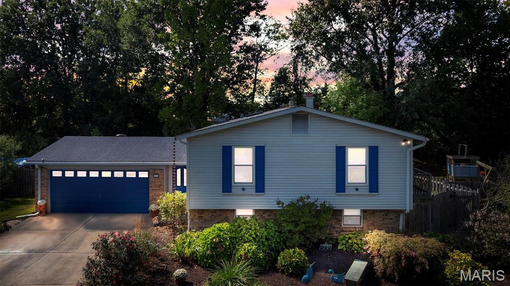 13 W Douglas Drive Property Photo 1