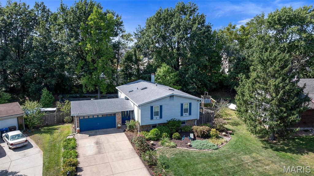 13 W Douglas Drive Property Photo 2