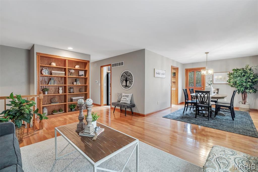 13 W Douglas Drive Property Photo 6