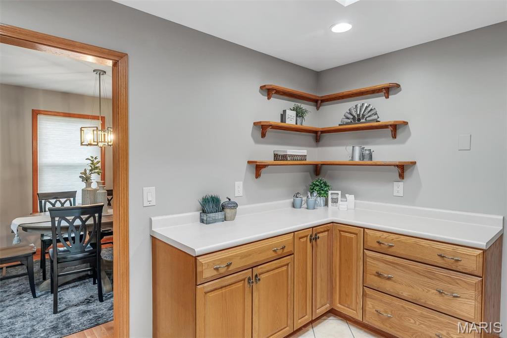 13 W Douglas Drive Property Photo 13