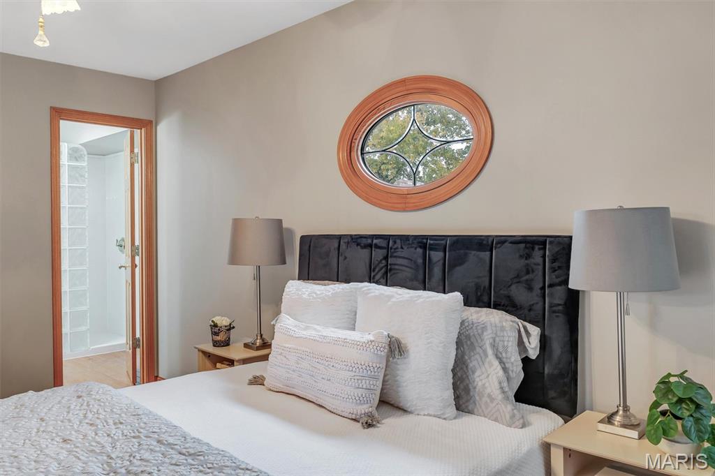 13 W Douglas Drive Property Photo 16