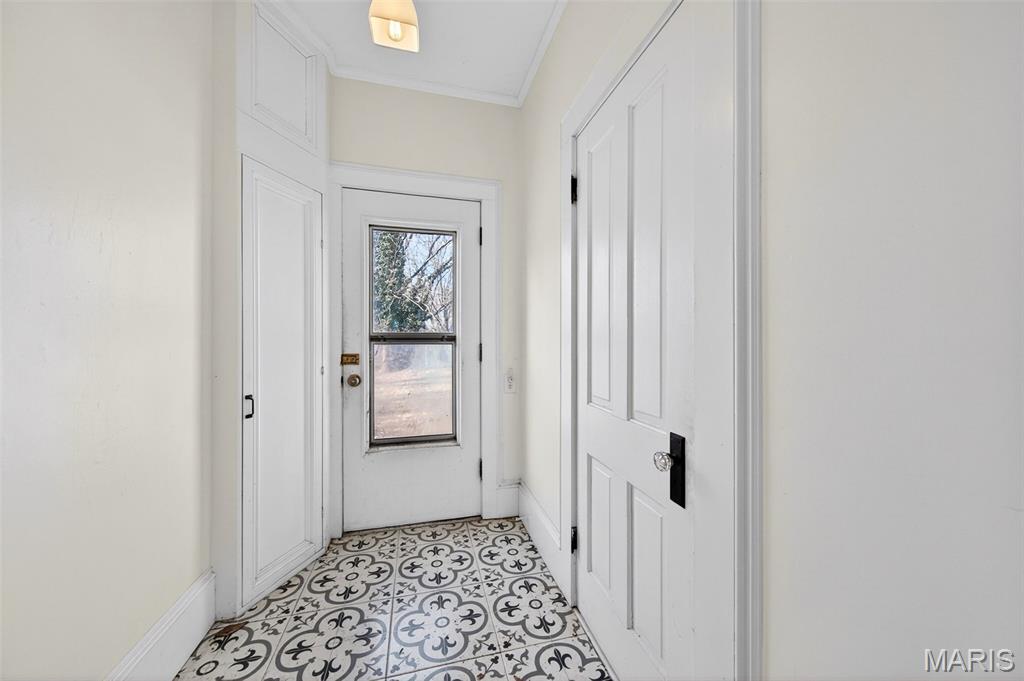 11 Miller Place Property Photo 7