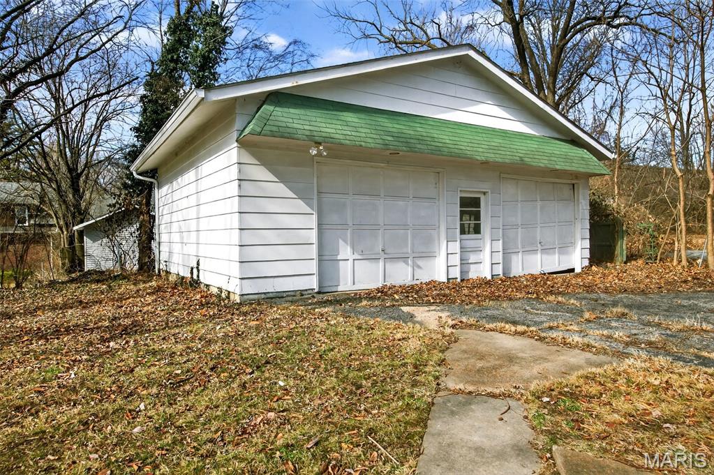 11 Miller Place Property Photo 31