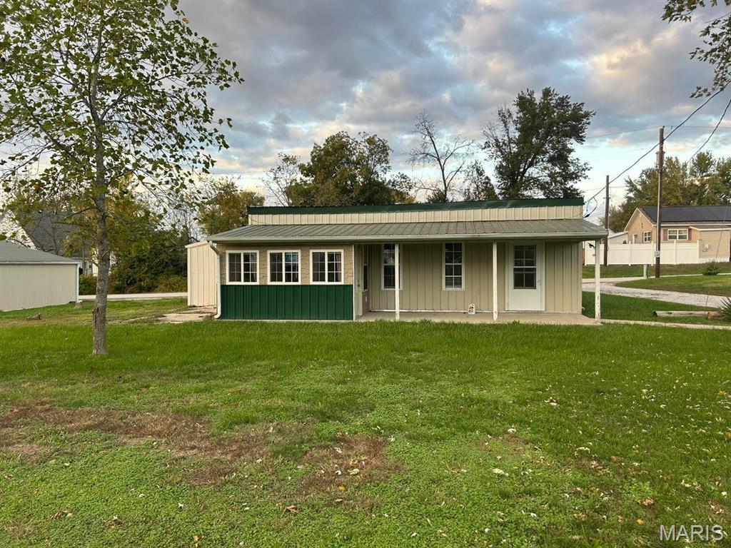 112 E. Martin Street Property Photo 1